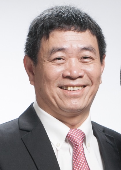 ANH CHAN DUNG DAI SU.jpg